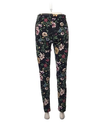 36 Beden H&M Kumaş Pantolon %70 İndirimli.