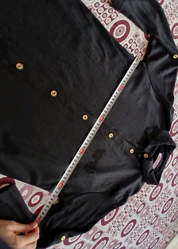 14 yaş siyah gömlek sorunu yok temiz şık  durur ölçü verildi - Görsel 2