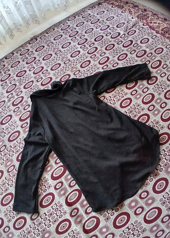 14 yaş siyah gömlek sorunu yok temiz şık  durur ölçü verildi - Görsel 4