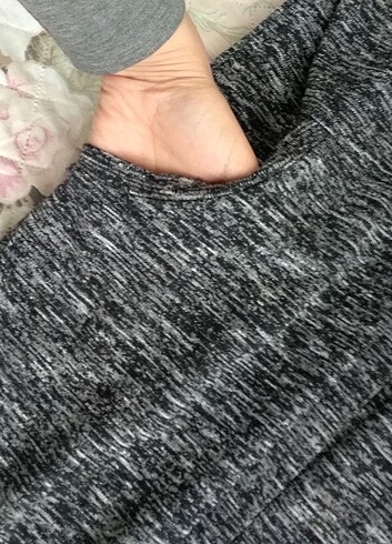 36 Beden gri Renk s beden kapisonlu hırka az bi iki üç kullanilmistir normal temiz