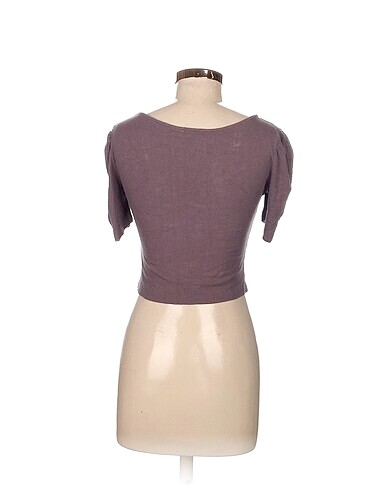 xs Beden Diğer T-shirt %70 İndirimli.