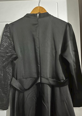 Abiye Siyah Uzun Kollu Gotik Drapeli Elbise