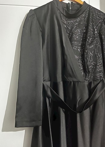 Siyah Uzun Kollu Gotik Drapeli Elbise - Görsel 3