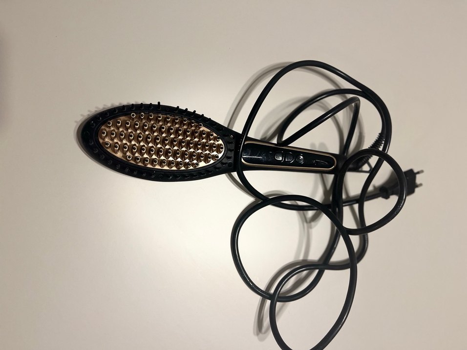 Siyah Saç Düzleştirici Fırça - Görsel 2