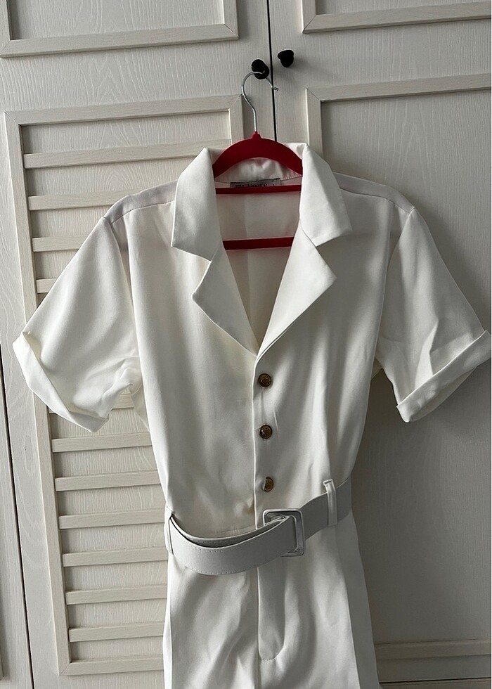 Beyaz kısa tulum - Görsel 2