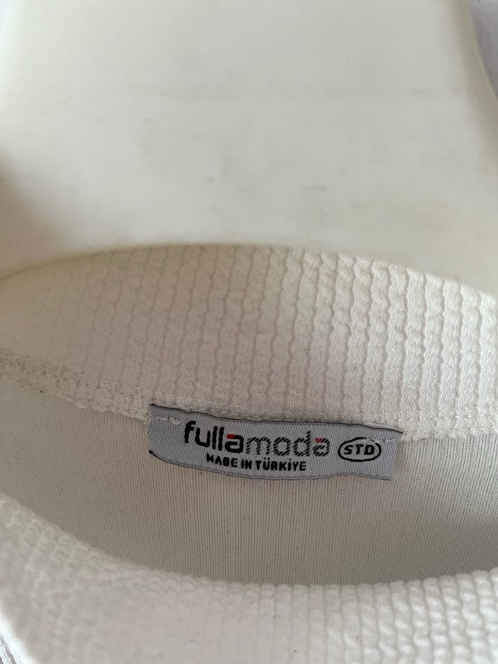 Nakışlı Beyaz Kadın Triko Kazak - Görsel 2