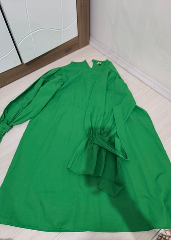 Yeşil Uzun Kollu Salaş Midi Tunik
