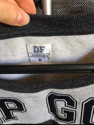 m Beden Yazı Detaylı Sweatshirt