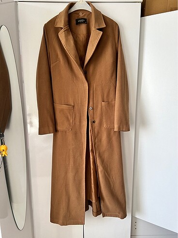Zara Trenç camel