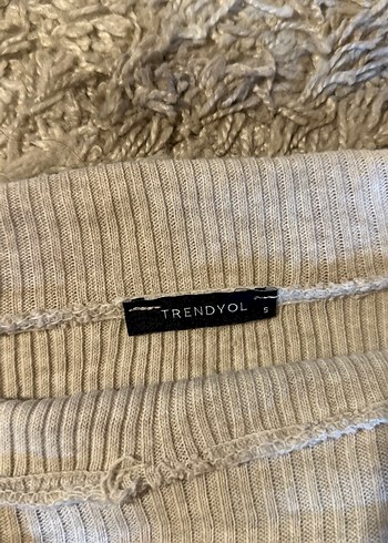 Düşük Yaka Mini Yün Kazak - Görsel 6