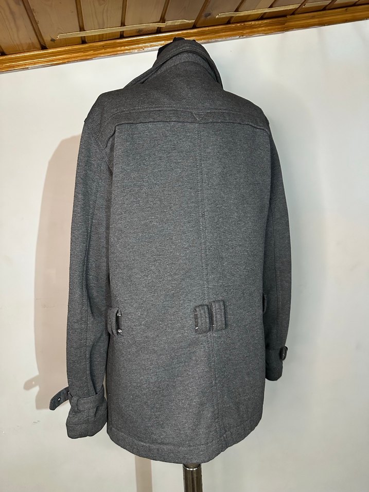 Düğmeli Gri kısa kaban - Görsel 4