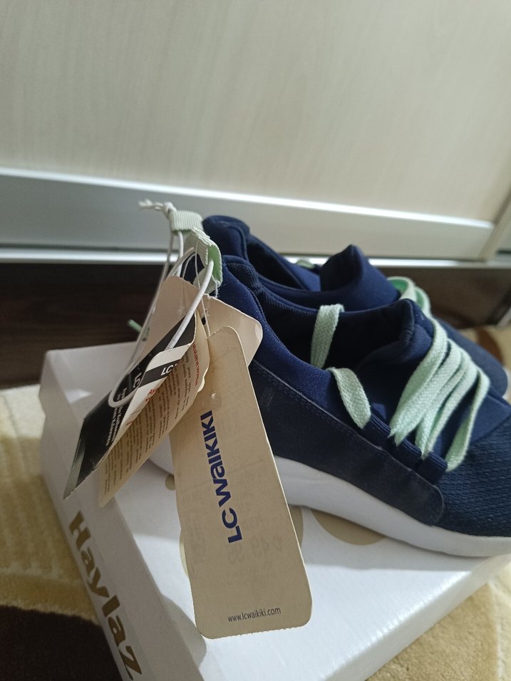 LC Waikiki Kadın Lacivert Dolgu Topuk Spor Ayakkabı - Görsel 2