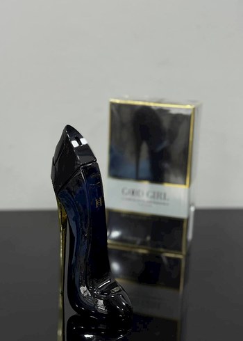 Kadınlar için Kırmızı Topuklu Parfüm Şişesi - Görsel 2