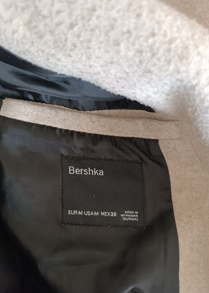 Bershka kaban  - Görsel 3