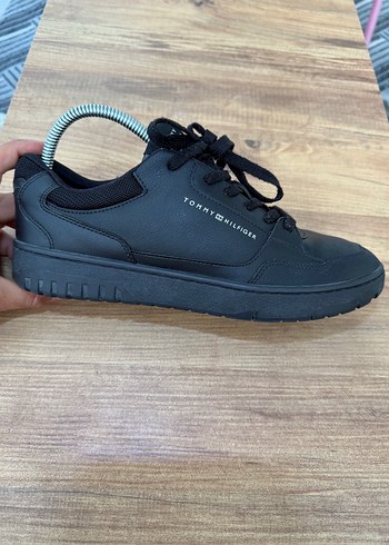 42 Beden Tommy Hilfiger Siyah Erkek Sneakers 42 numara