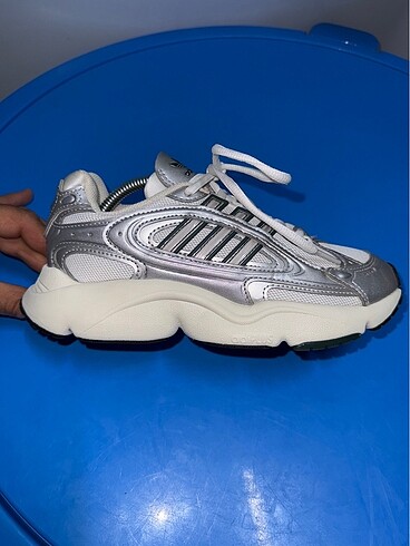 Orjinal Adidas 36,5 numara