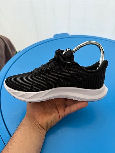 Diğer Orjinal Under Armour 37,5 numara sıfır