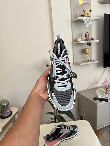 40 Beden Orjinal Skechers 40 numara