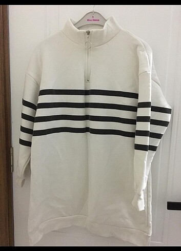 l Beden Sweatshirt