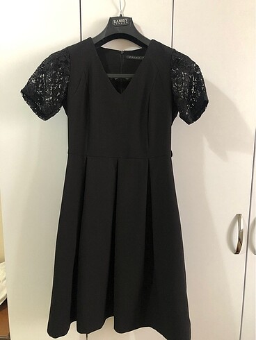 Chima Siyah Elbise