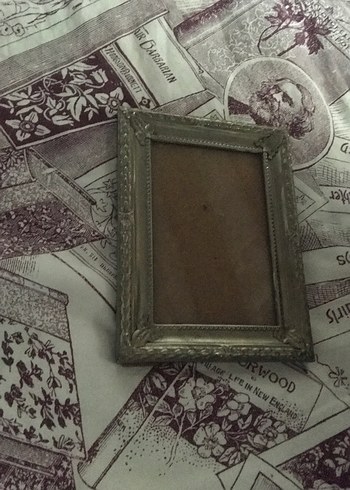 Parlak Altın Renkli Çerçeve - Görsel 2