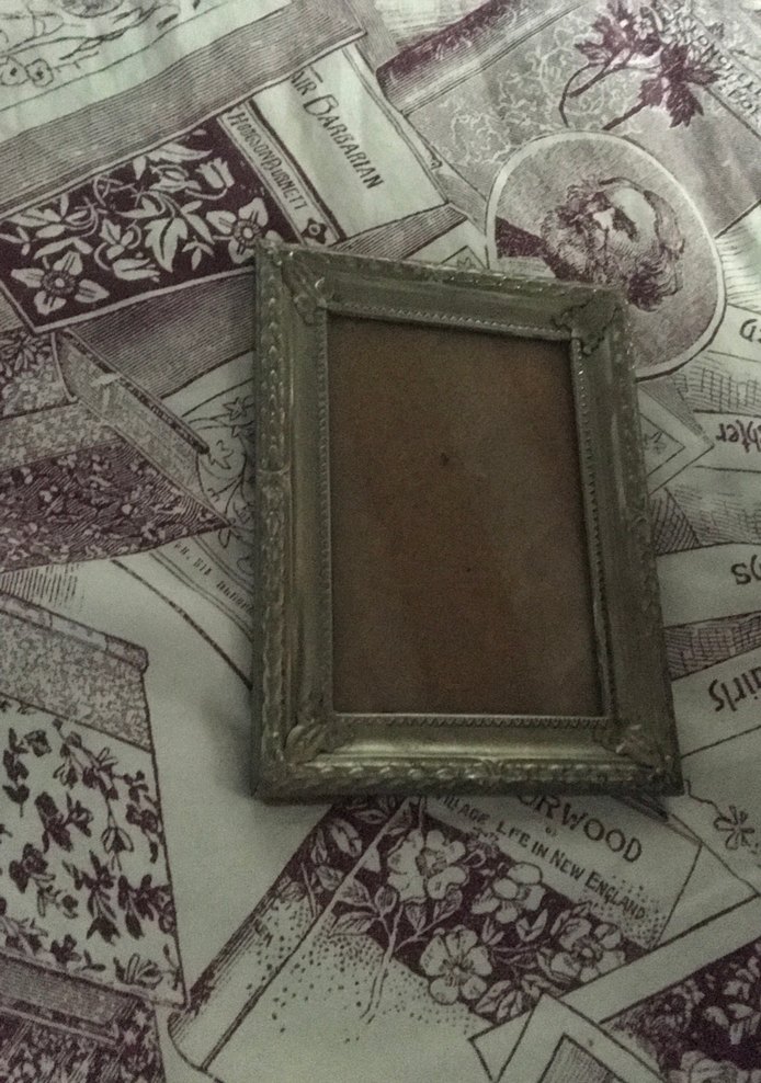 Parlak Altın Renkli Çerçeve - Görsel 2