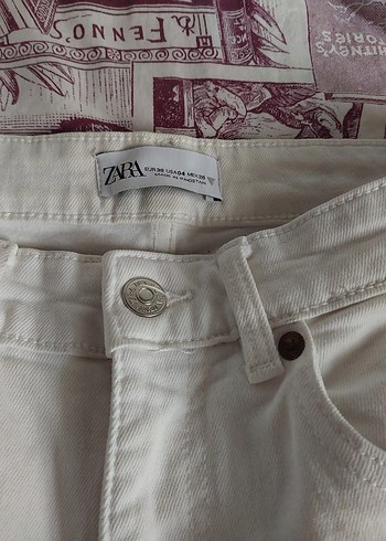 Düğmeli Beyaz Midi Boy Kadın Jean - Görsel 4