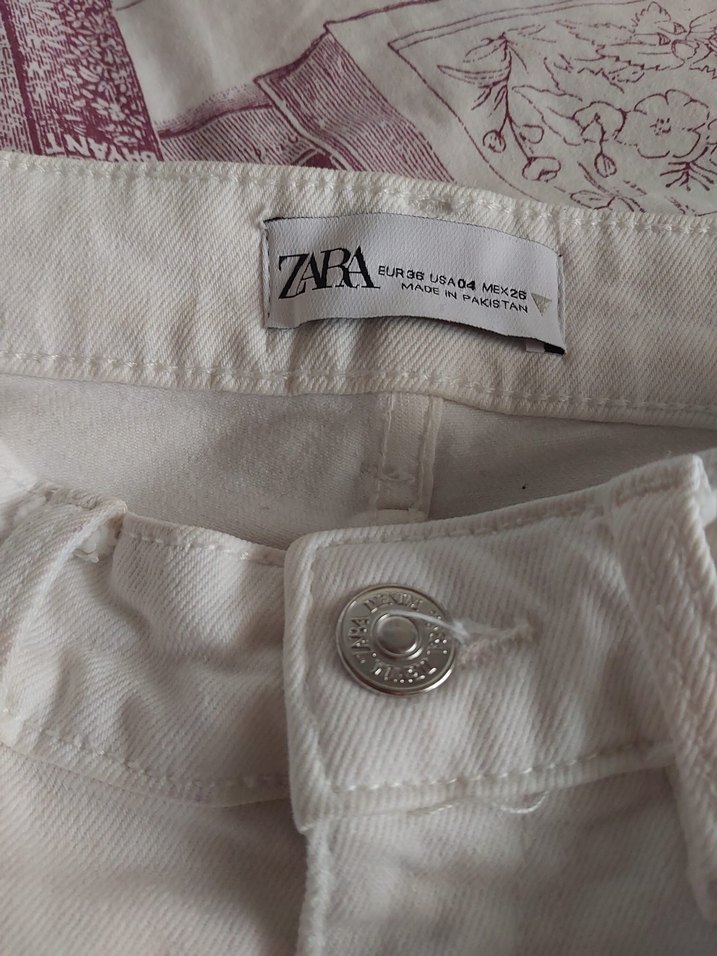 Düğmeli Beyaz Midi Boy Kadın Jean - Görsel 2