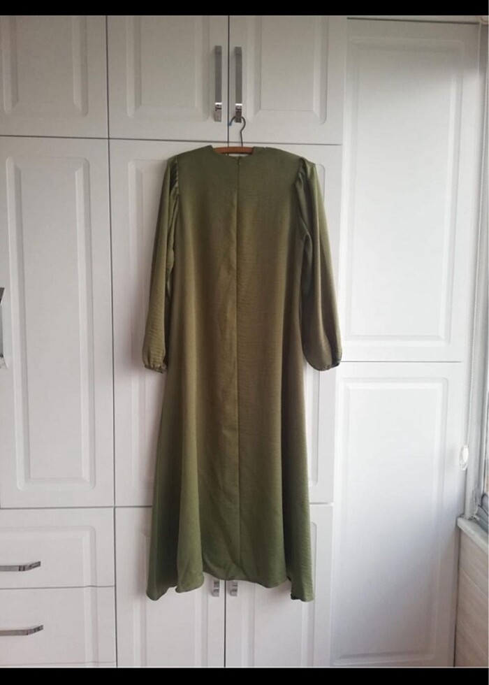 Yeşil Tesettür Elbise - Görsel 2