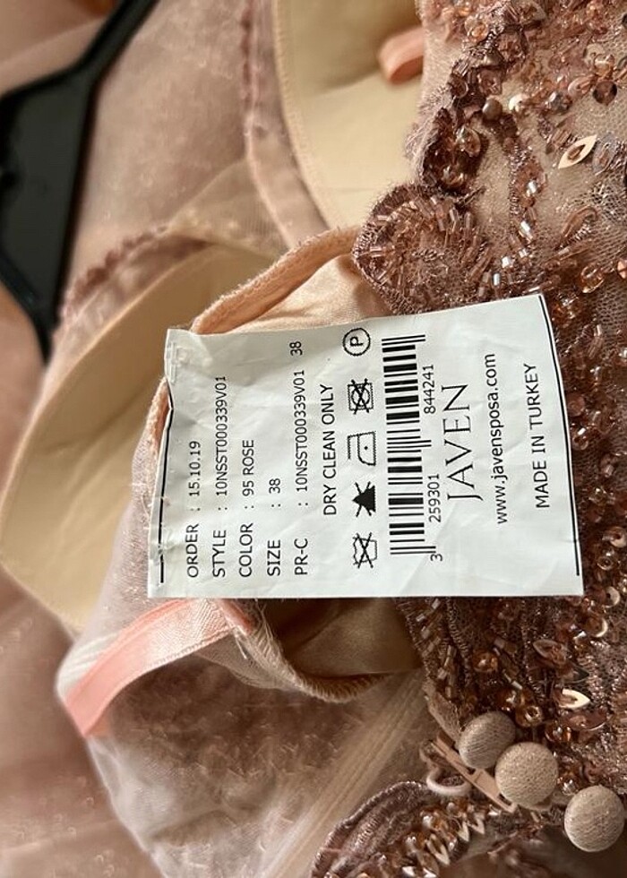 hiç giyilmemiş abiye - Görsel 4