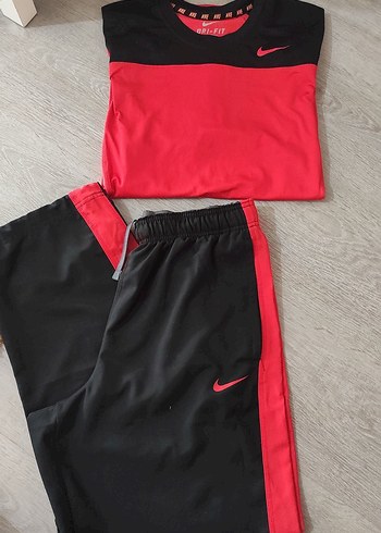 Nike Kırmızı Siyah Erkek Eşofman Takımı