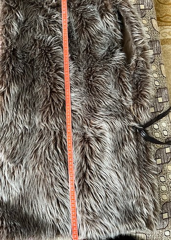 Gri Uzun Kürklü Kadın Yelek - Görsel 9