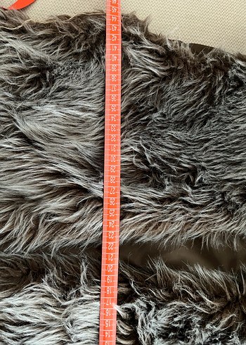 Gri Uzun Kürklü Kadın Yelek - Görsel 7