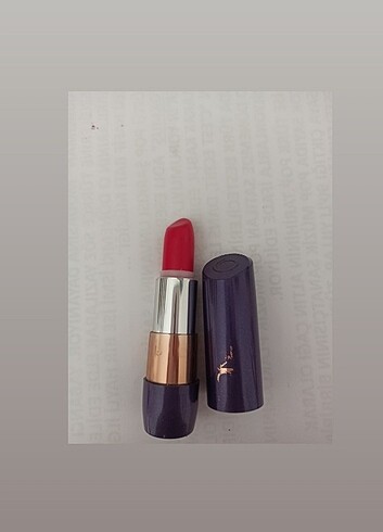 Oriflame kirmizi ruj
