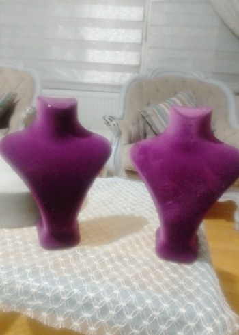 Mor Kadife Kolye Standı - Görsel 4