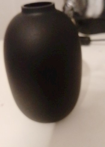 H&M. markaMat Siyah Seramik Vazo - Görsel 2