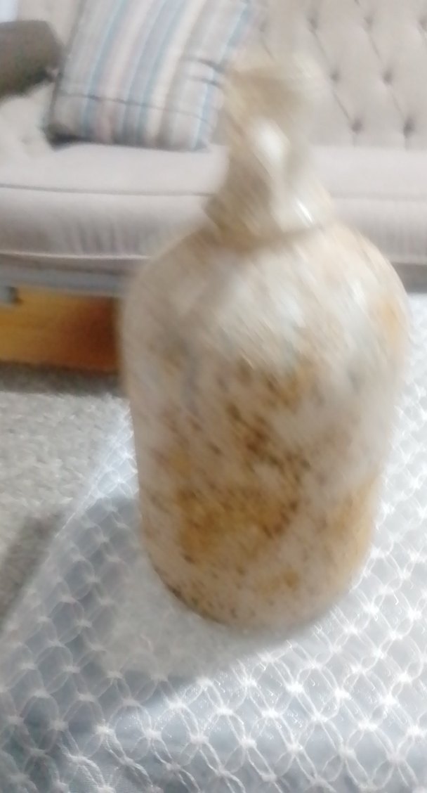 Bej ve Gri Tonlarında Seramik Vazo - Görsel 5