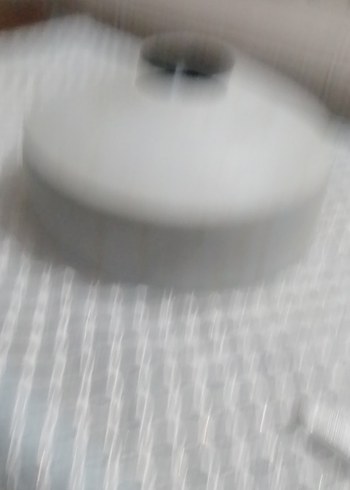 Gri-Beyaz Seramik Vazo - Görsel 2