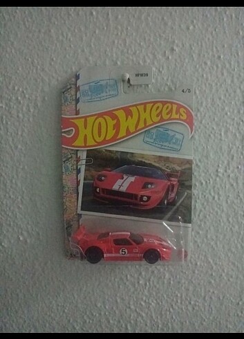 Hot wheels 