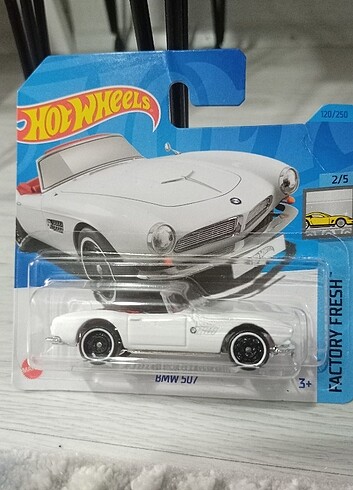 Hot wheels 