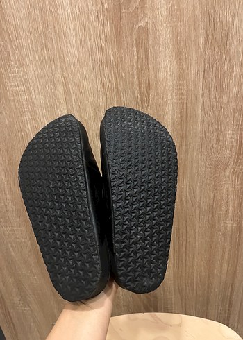 37 Beden Altın Tokalı Deri Sabo Kadın Terlik