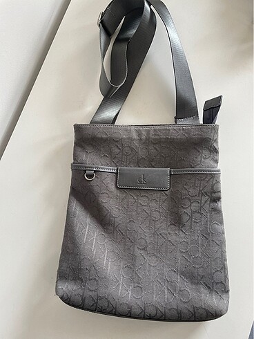 Calvin Klein Calvin Klein Monogram Postacı Çanta