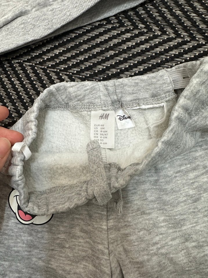 Gri Minnie Mouse Desenli Bebek Kız Takımı - Görsel 5