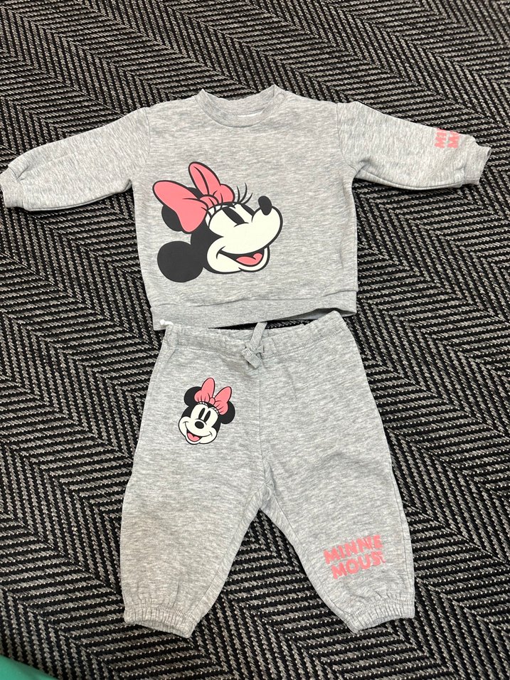 Gri Minnie Mouse Desenli Bebek Kız Takımı - Görsel 2