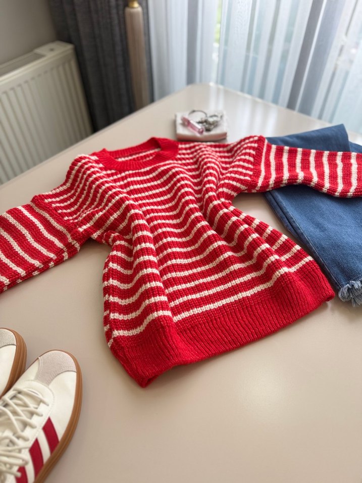 Renkli Çizgili Kırmızı Triko Kadın Kazak - Görsel 4