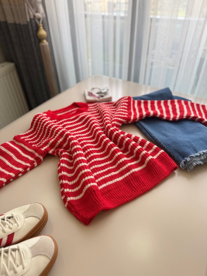 Renkli Çizgili Kırmızı Triko Kadın Kazak - Görsel 3
