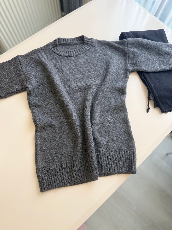 Gri Kadın Triko Bisiklet Yaka Kazak - Görsel 3