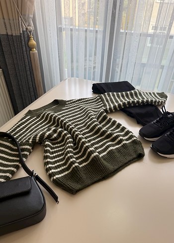 Çizgili Örgü Kadın Kazak - Görsel 2