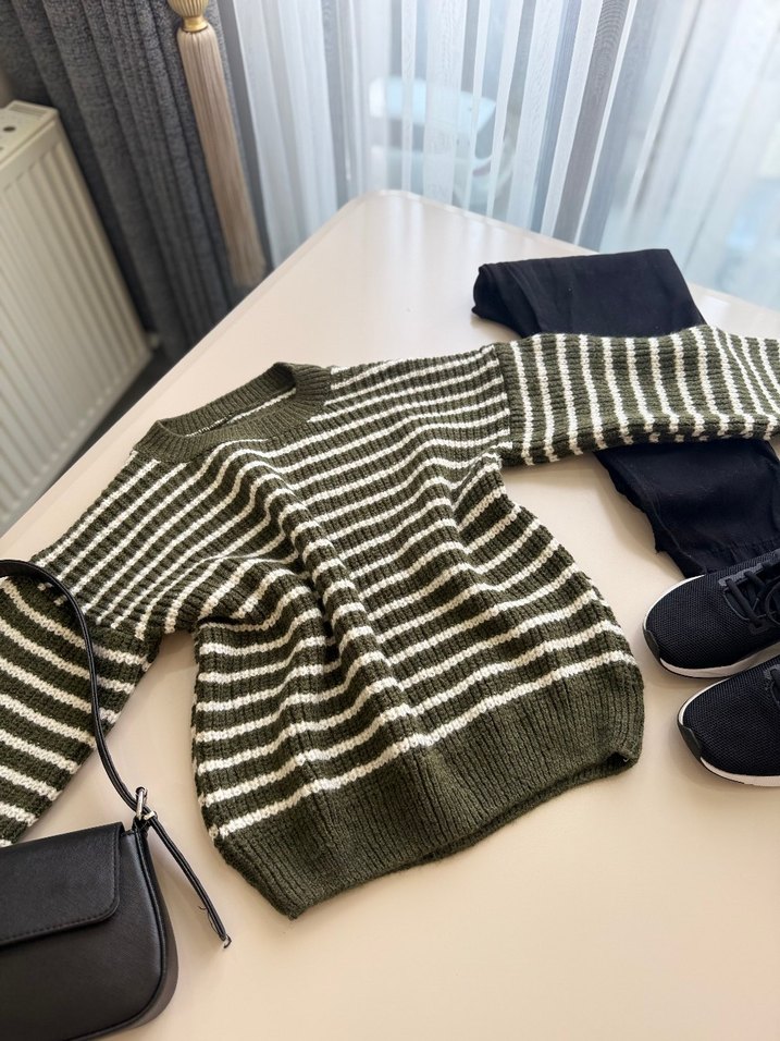Çizgili Örgü Kadın Kazak - Görsel 4