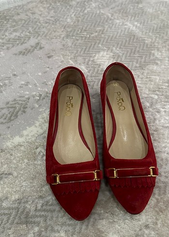 Klasik Kırmızı Süet Tokalı Kadın Babet - Görsel 5